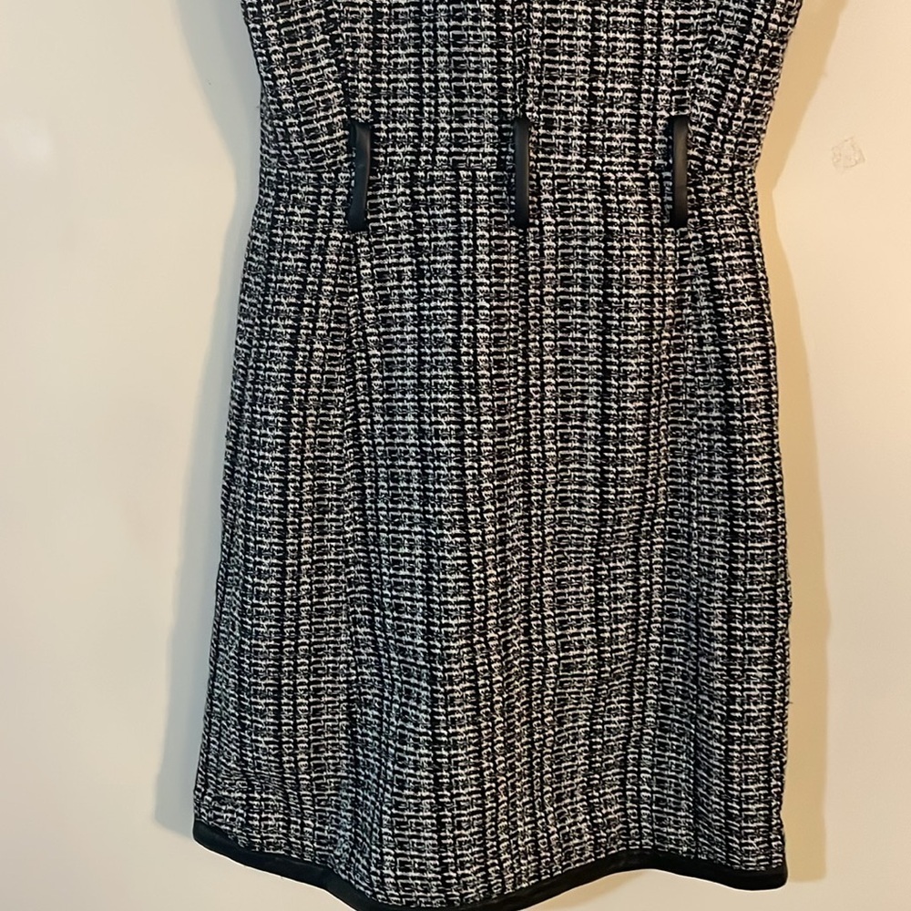 Maeve Tweed Mini Dress // No Belt //Missing Belt - Picture 12 of 14